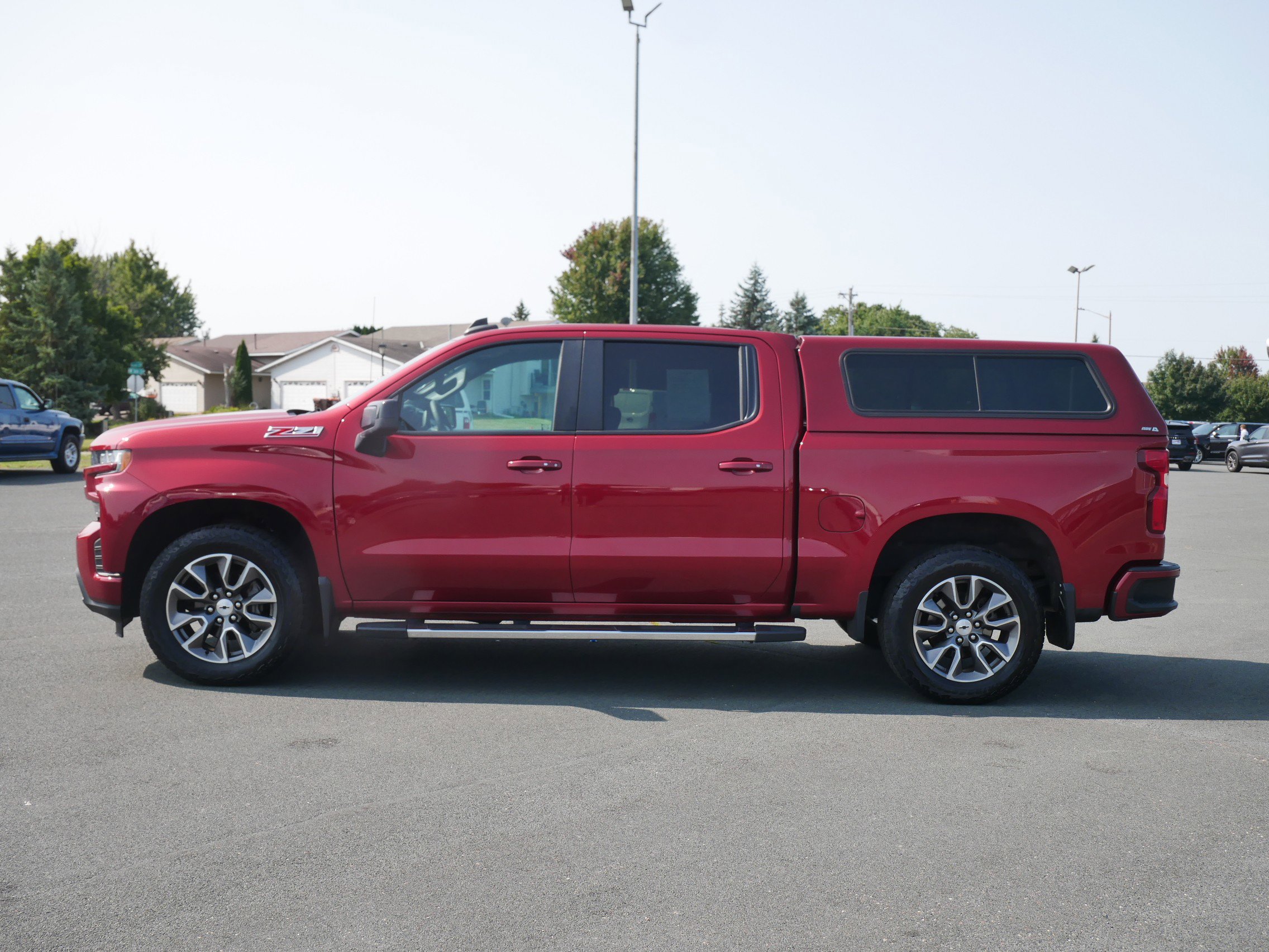 Used 2019 Chevrolet Silverado 1500 RST with VIN 3GCUYEEDXKG206590 for sale in Hastings, Minnesota
