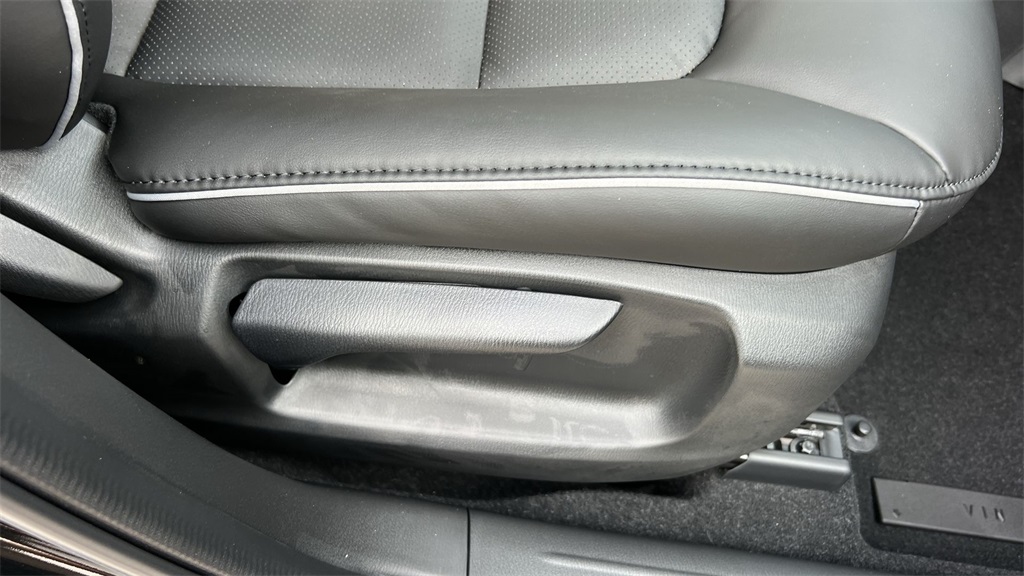 2025 Mazda CX-5 2.5 Select photo 44