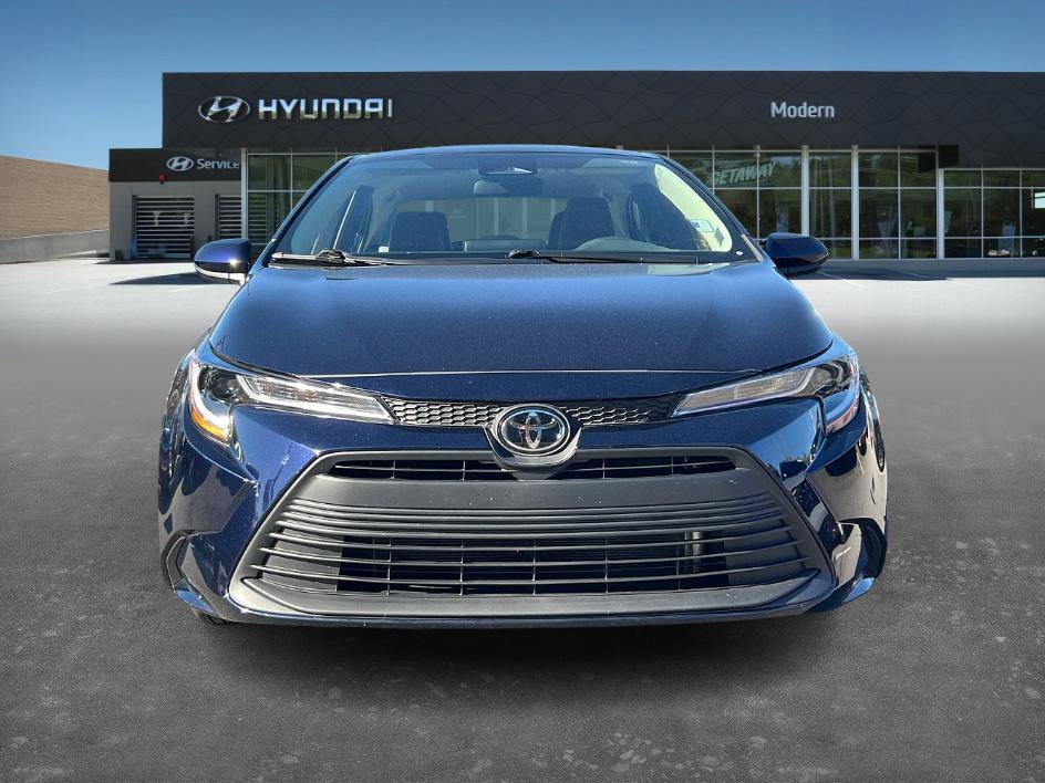 2024 Toyota Corolla LE photo 2