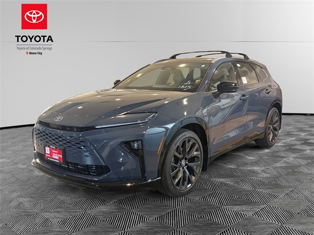 2025 Toyota Crown Signia Limited's photo