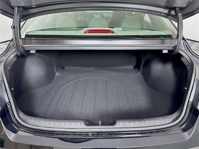 2025 Hyundai Elantra SEL Sport photo 29