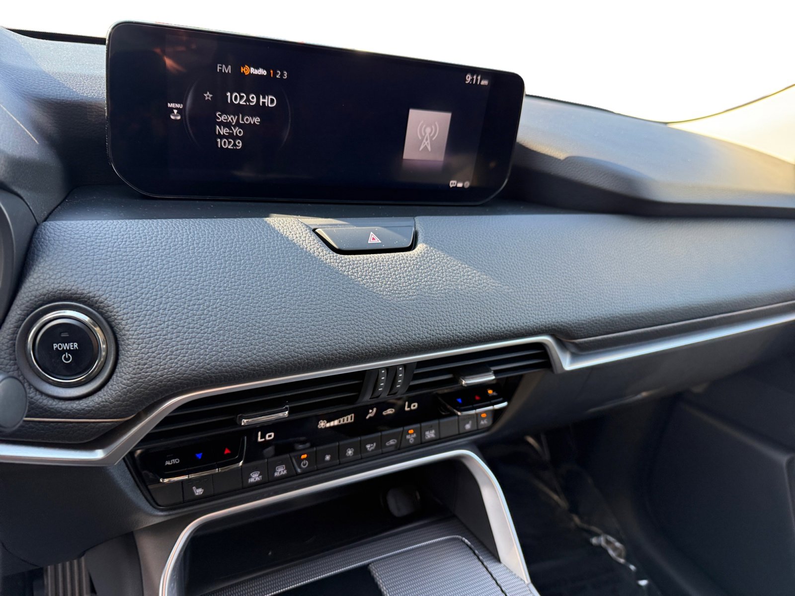 2024 Mazda CX-90 Premium photo 12