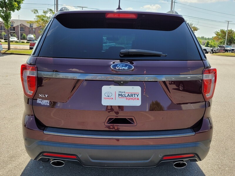 2018 Ford Explorer XLT photo 10