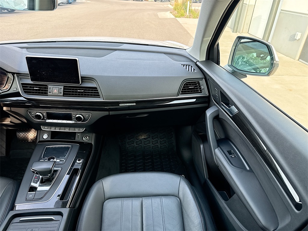 2020 Audi Q5 55 Premium photo 25