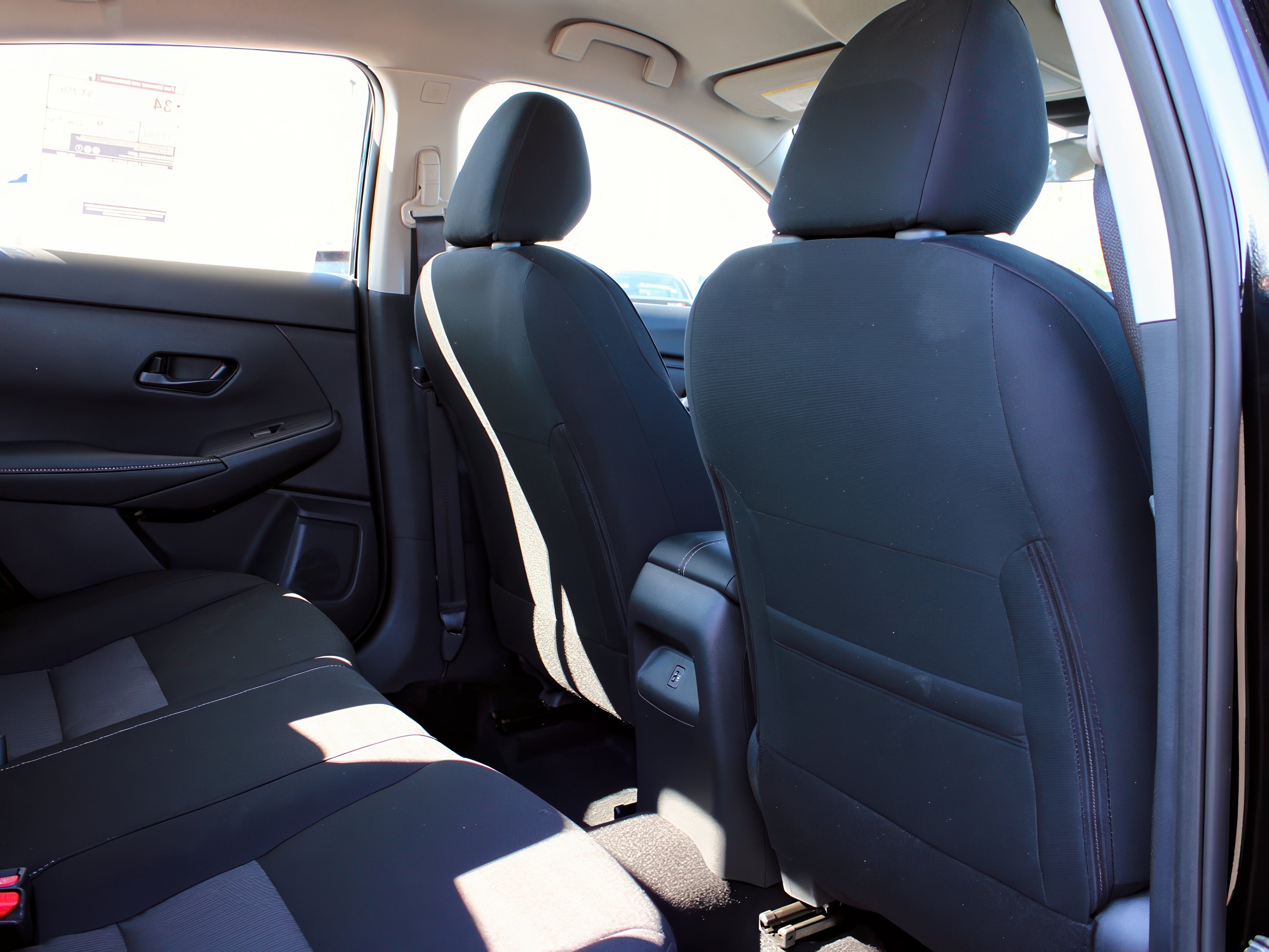 2025 Nissan Sentra SV photo 25