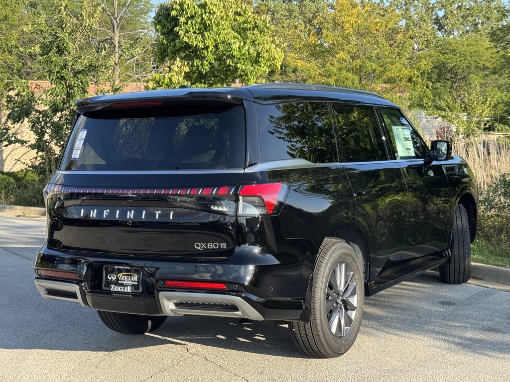 2026 Infiniti QX80 Pure photo 5