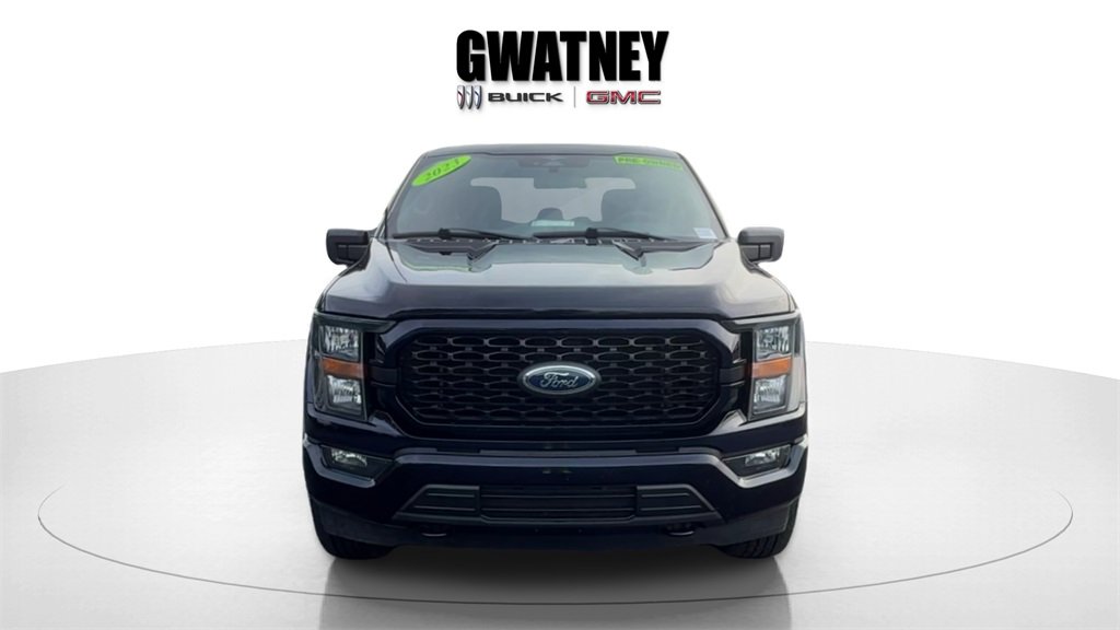 2023 Ford F-150 XL's photo