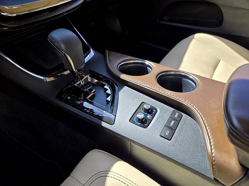 2018 Toyota Avalon Limited photo 24