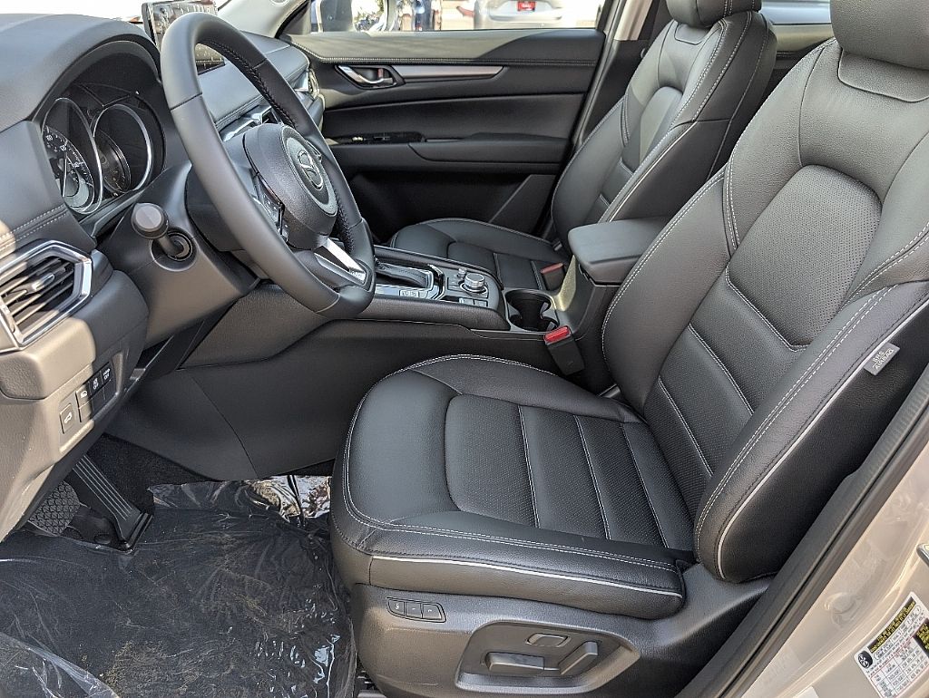 2025 Mazda CX-5 2.5 S Preferred photo 21