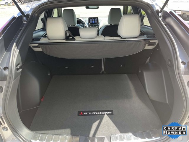 2022 Mitsubishi Eclipse Cross SEL photo 9