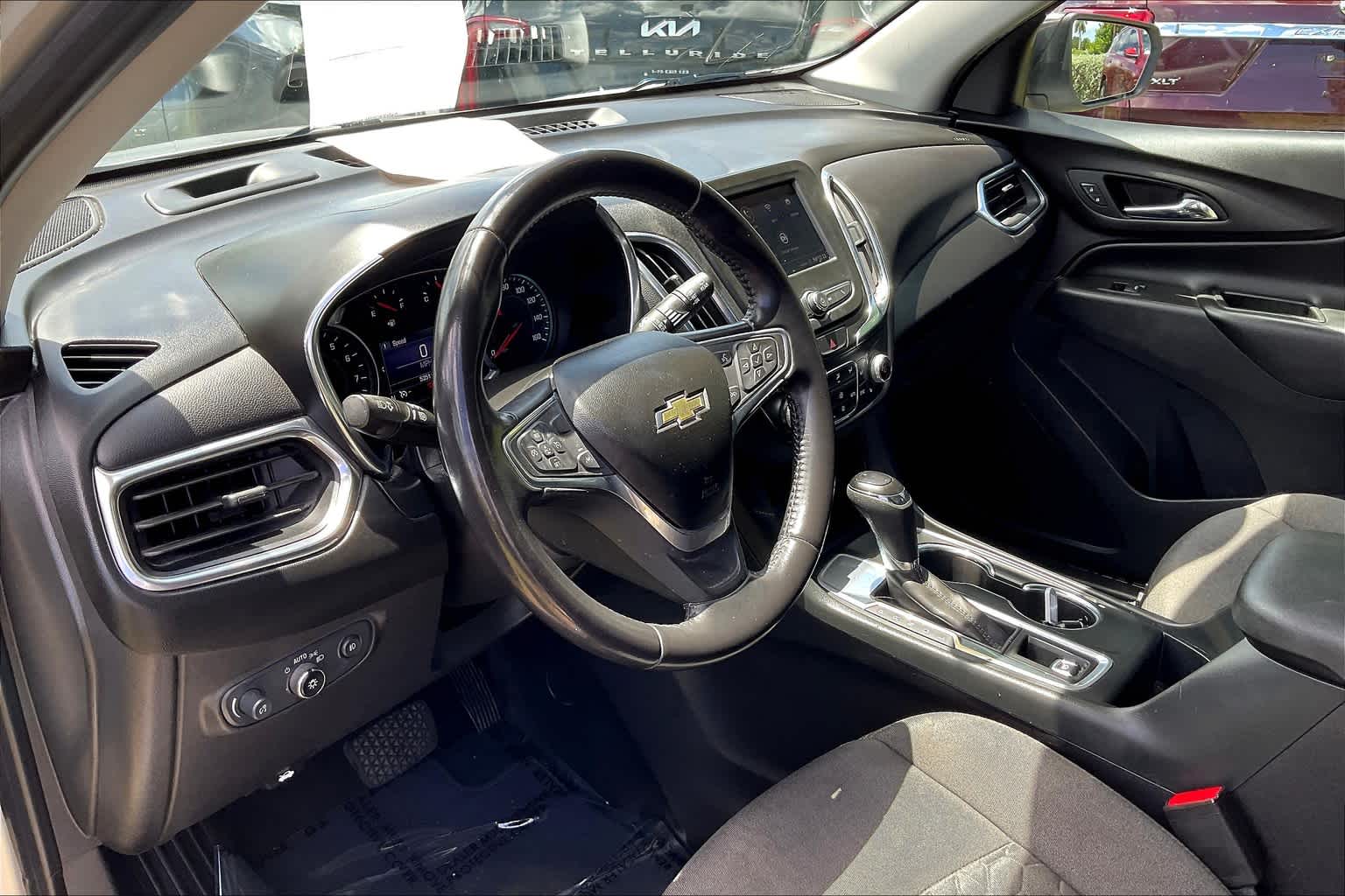 2021 Chevrolet Equinox LT photo 12