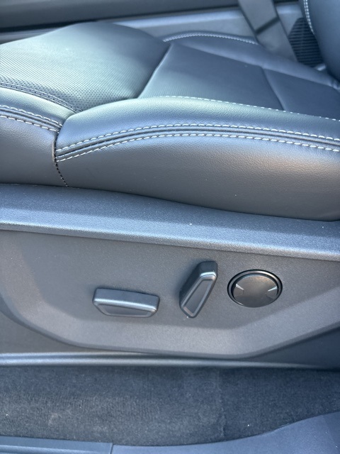 2025 Ford Expedition Platinum photo 13