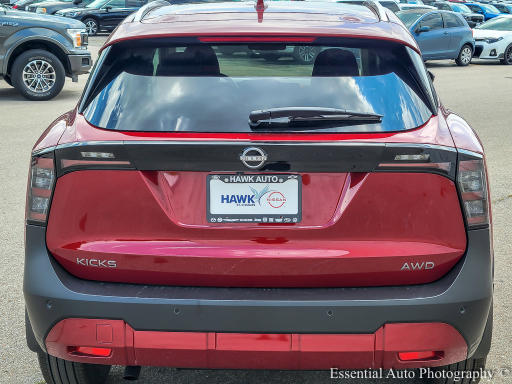 2025 Nissan Kicks SV photo 4