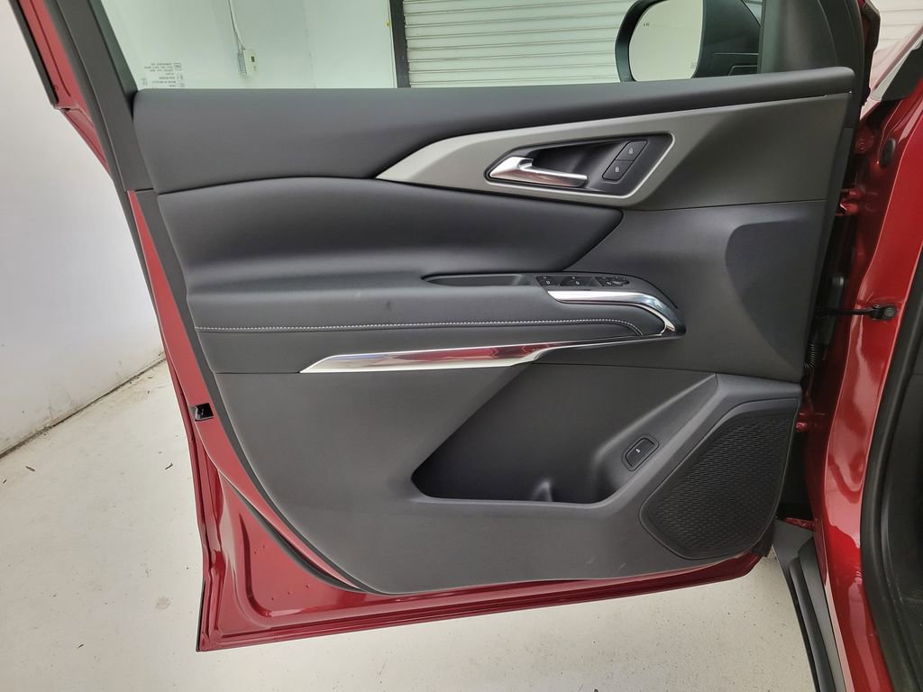 2026 Chevrolet Traverse photo 22