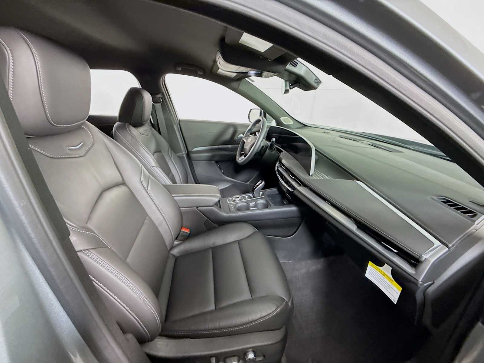 2024 Cadillac XT4 Premium Luxury photo 21