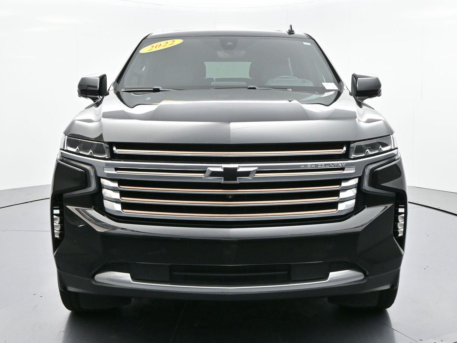 2022 Chevrolet Tahoe High Country photo 2