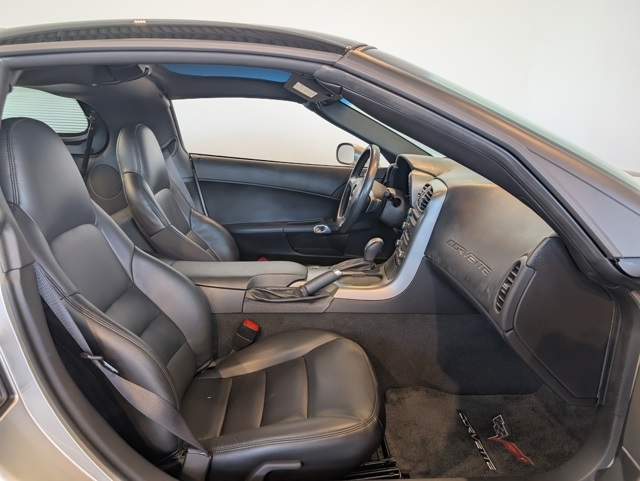 2007 Chevrolet Corvette Base photo 21