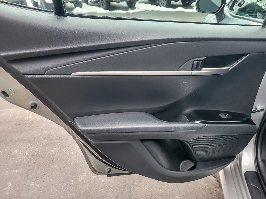 2025 TOYOTA CAMRY - Image 17