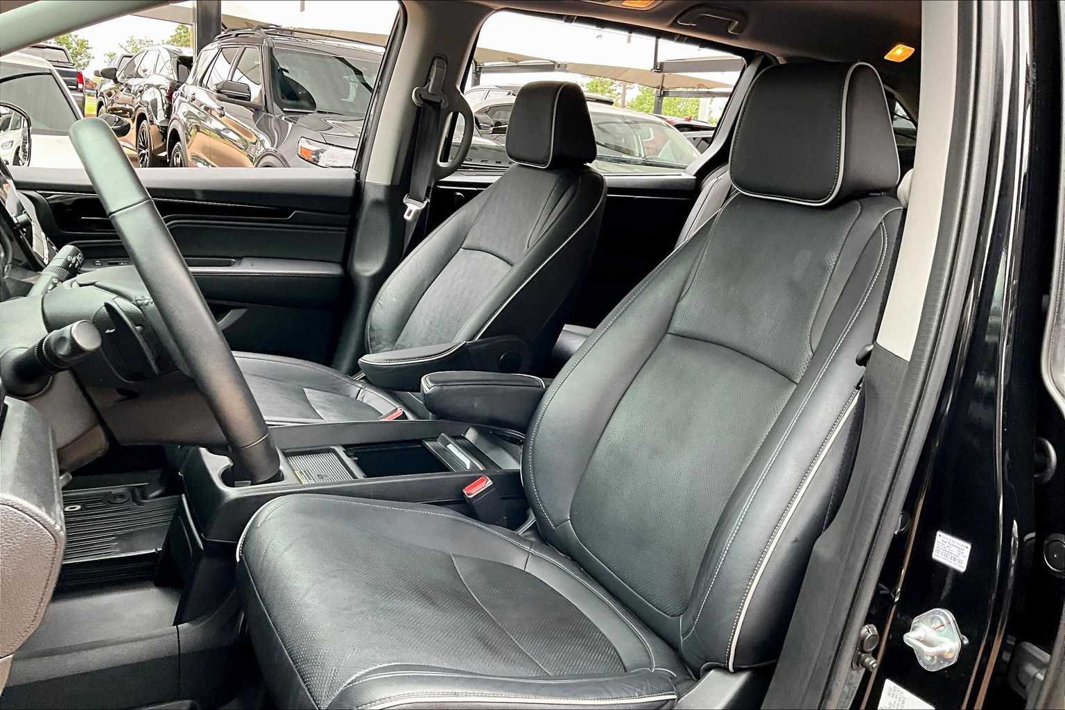 2023 Honda Odyssey Elite photo 7