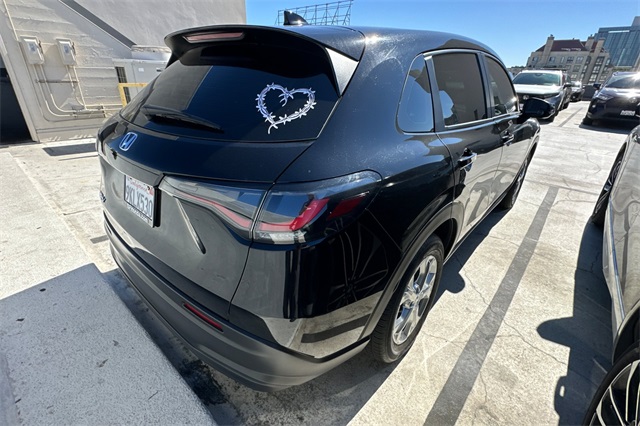 2024 Honda HR-V LX photo 2