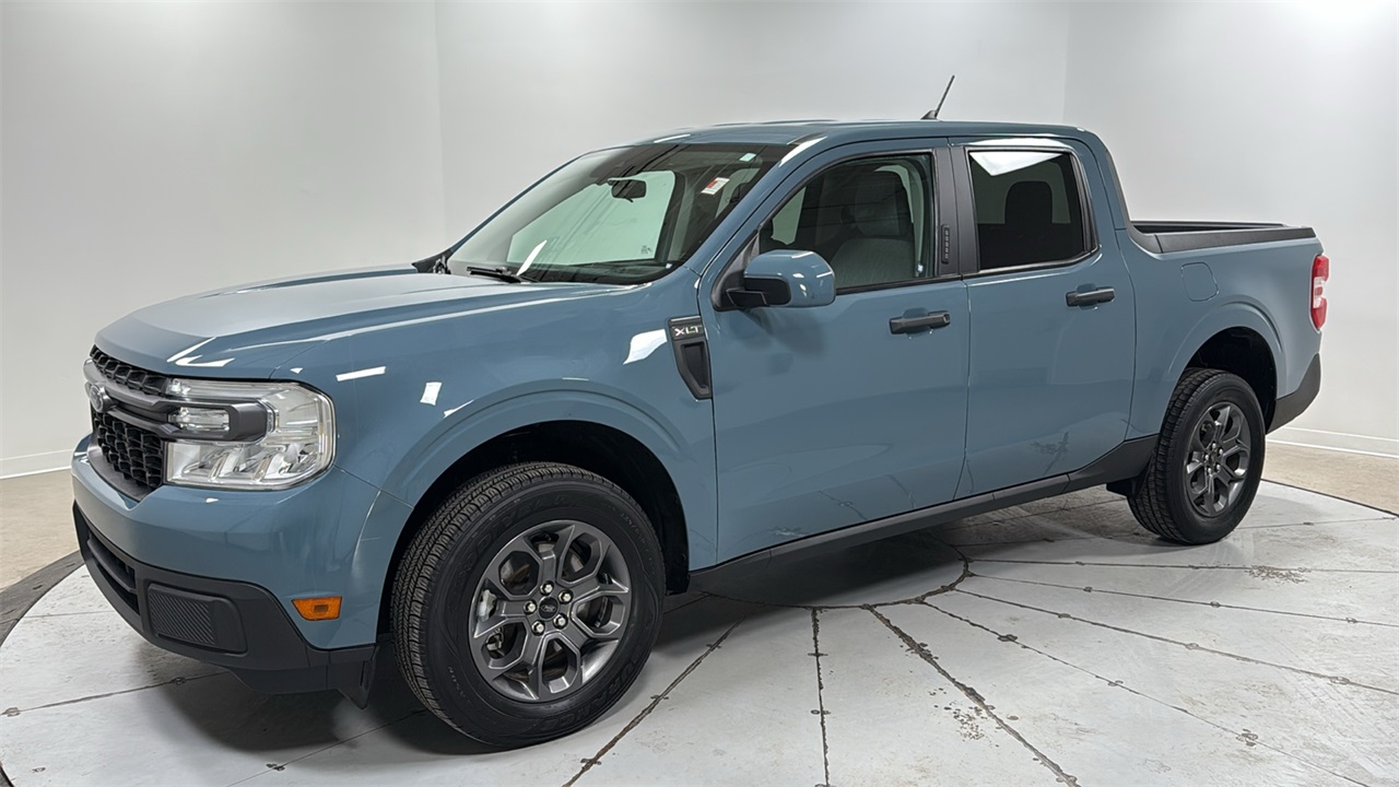 2022 Ford Maverick XL