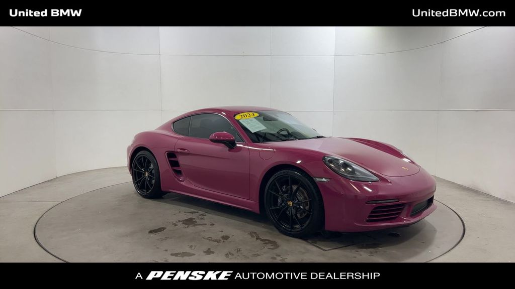 2024 Porsche Cayman Base photo 2