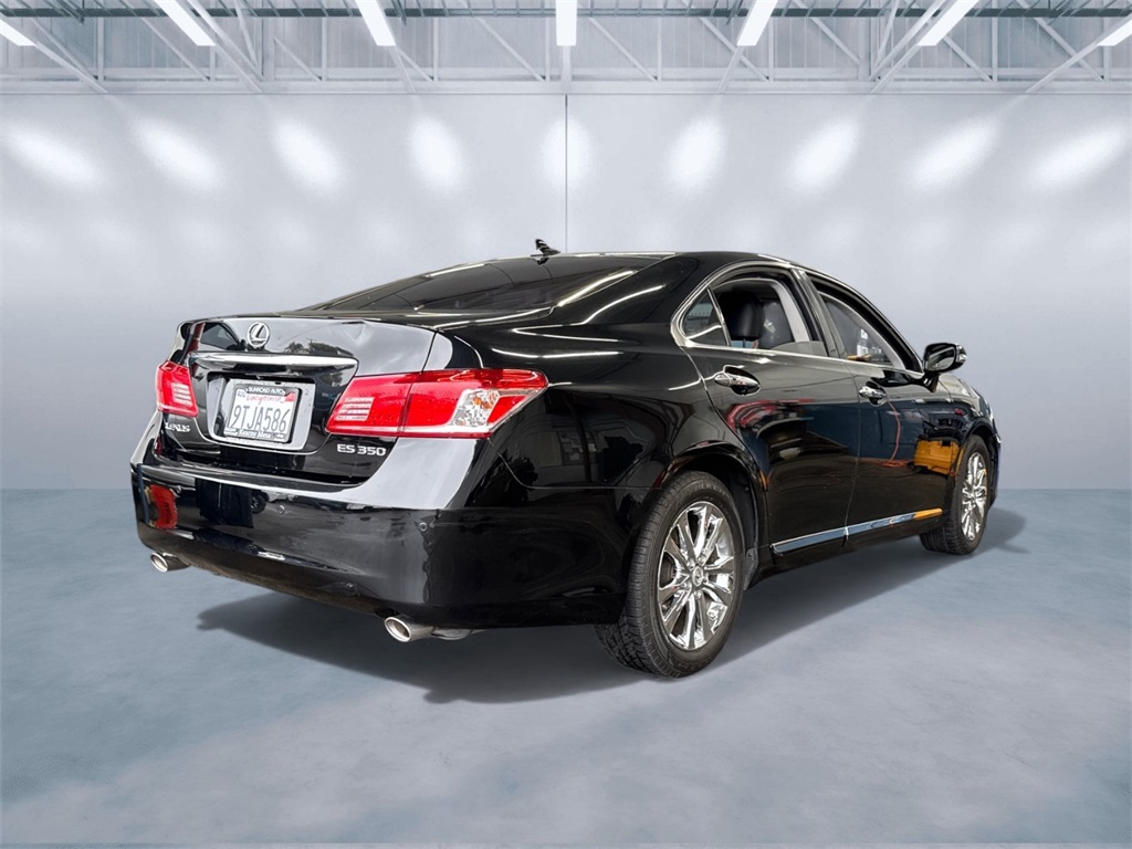 2010 Lexus ES 350 photo 3