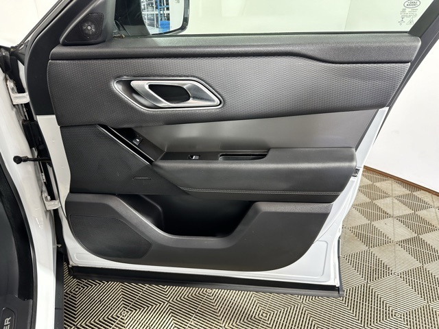 2021 Land Rover Range Rover Velar S photo 17