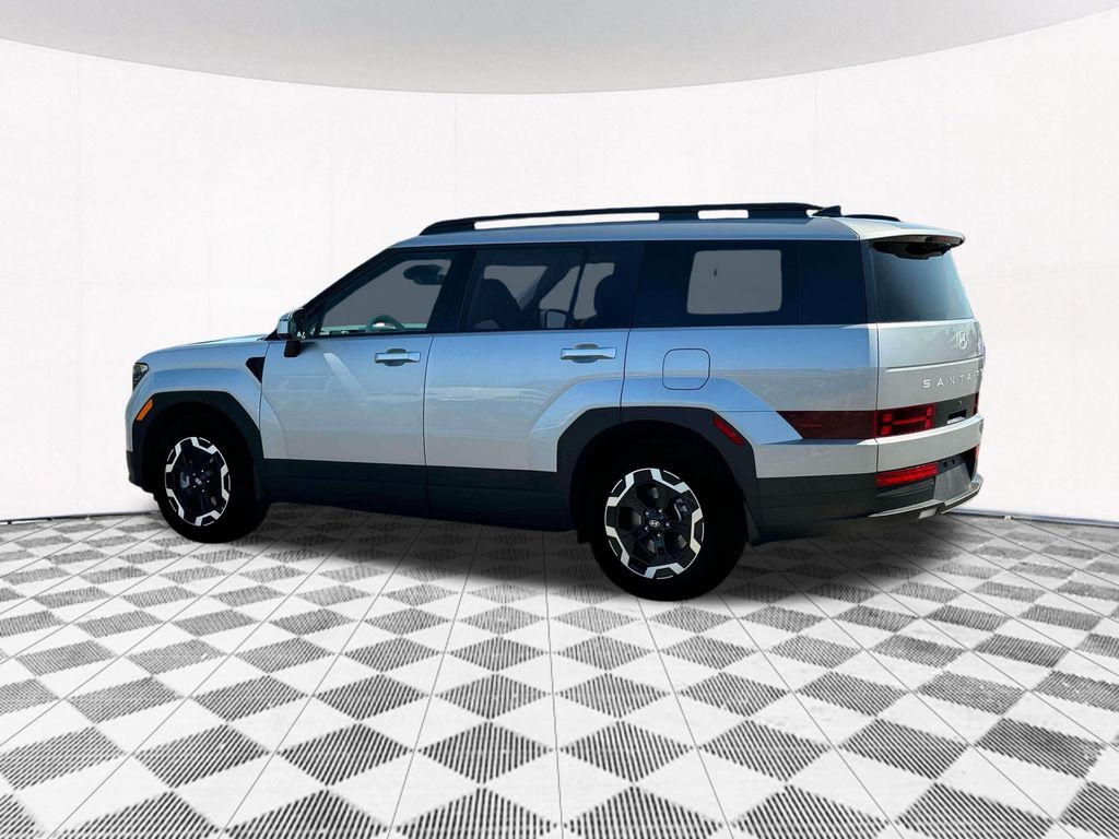 2025 Hyundai Santa Fe SEL photo 3