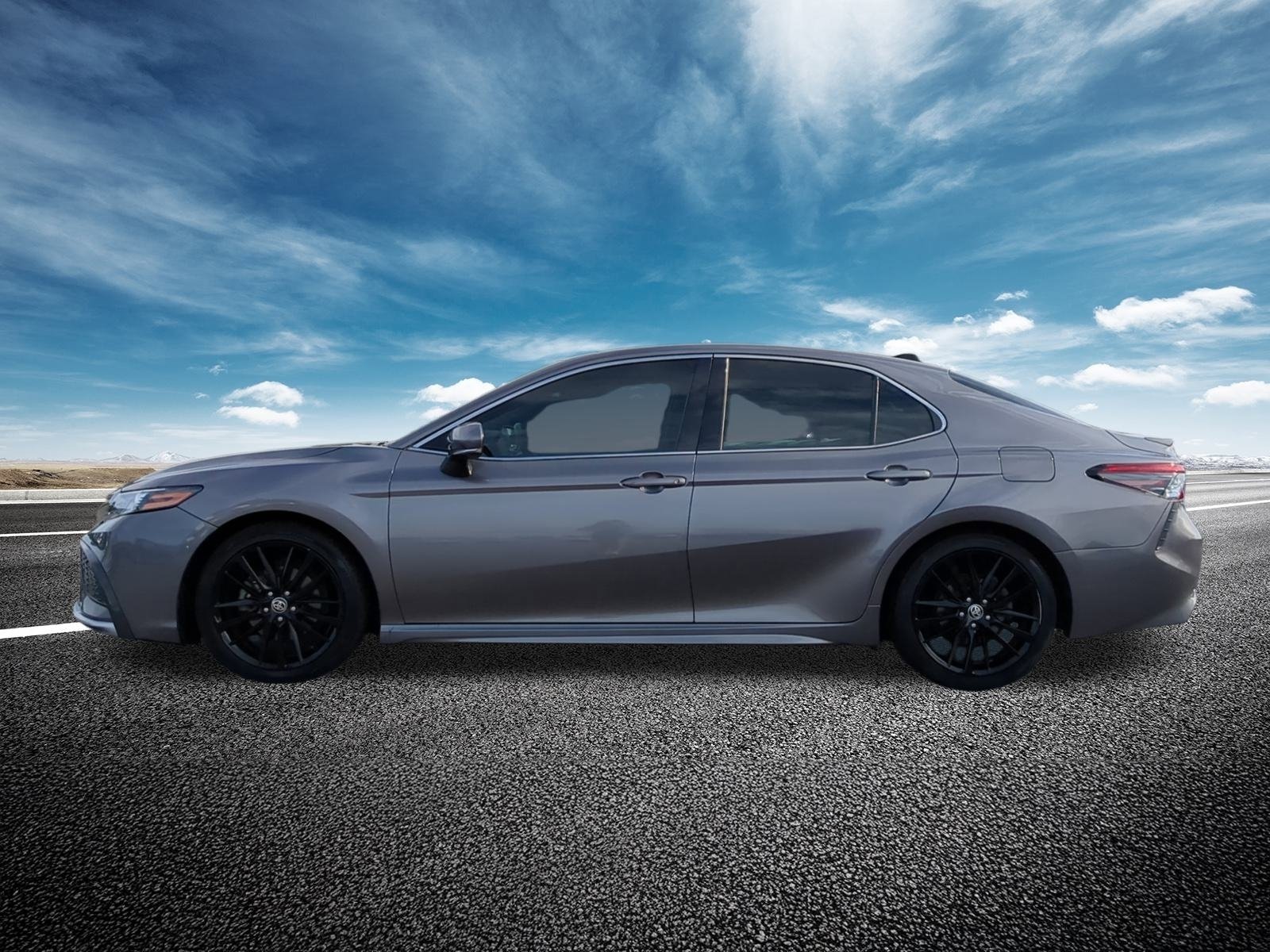 2021 Toyota Camry XSE photo 27
