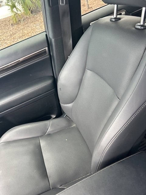 2023 Lexus GX 460 photo 2