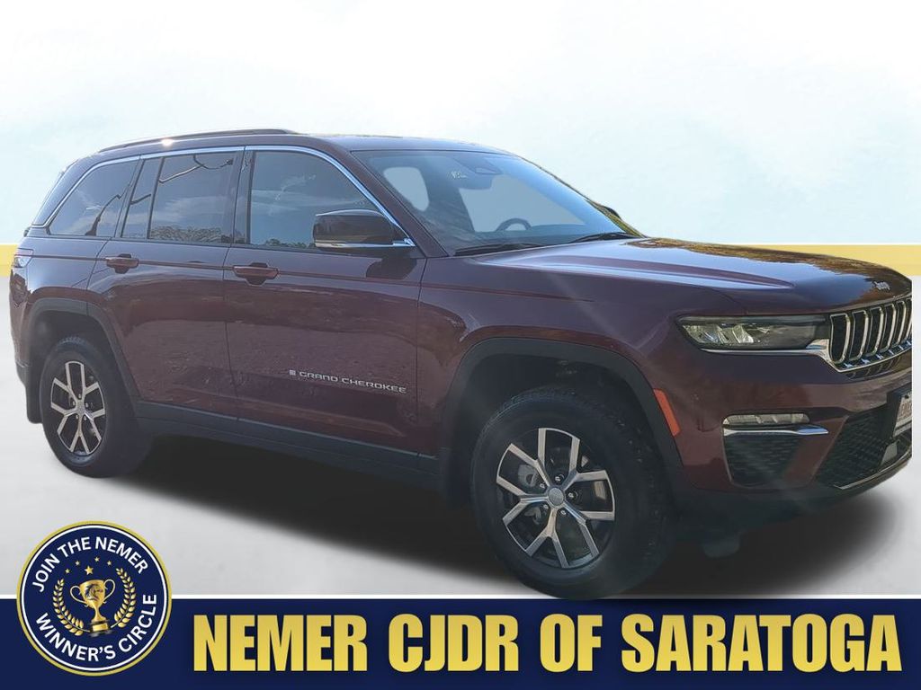 2025 Jeep Grand Cherokee Limited's photo