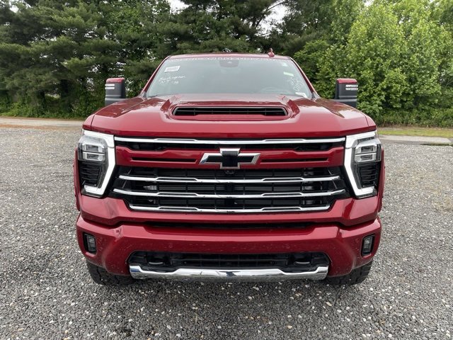 2025 Chevrolet Silverado 2500HD LTZ photo 2