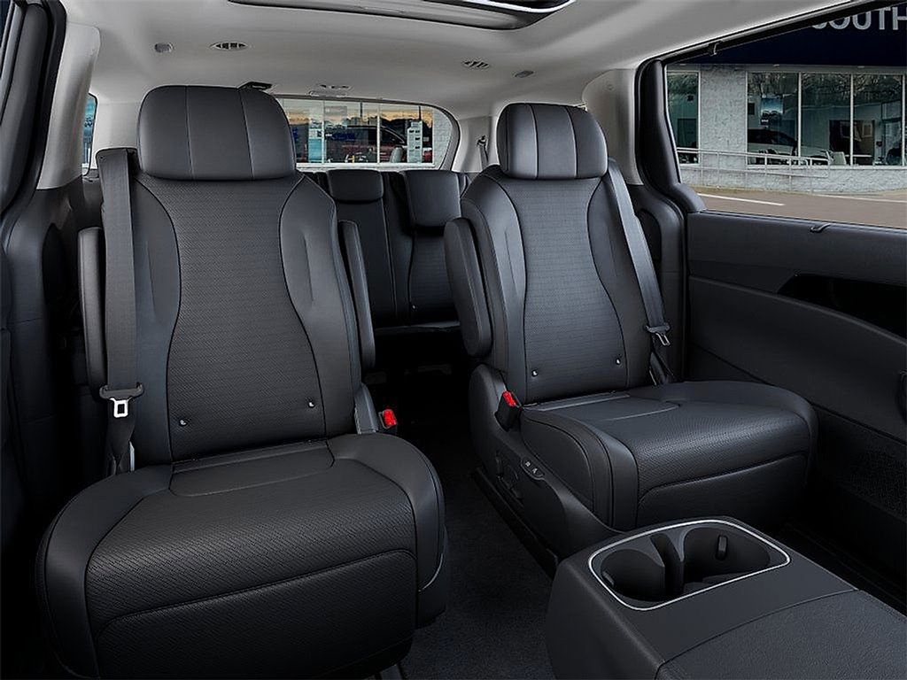 2026 Kia Carnival SX Prestige photo 15