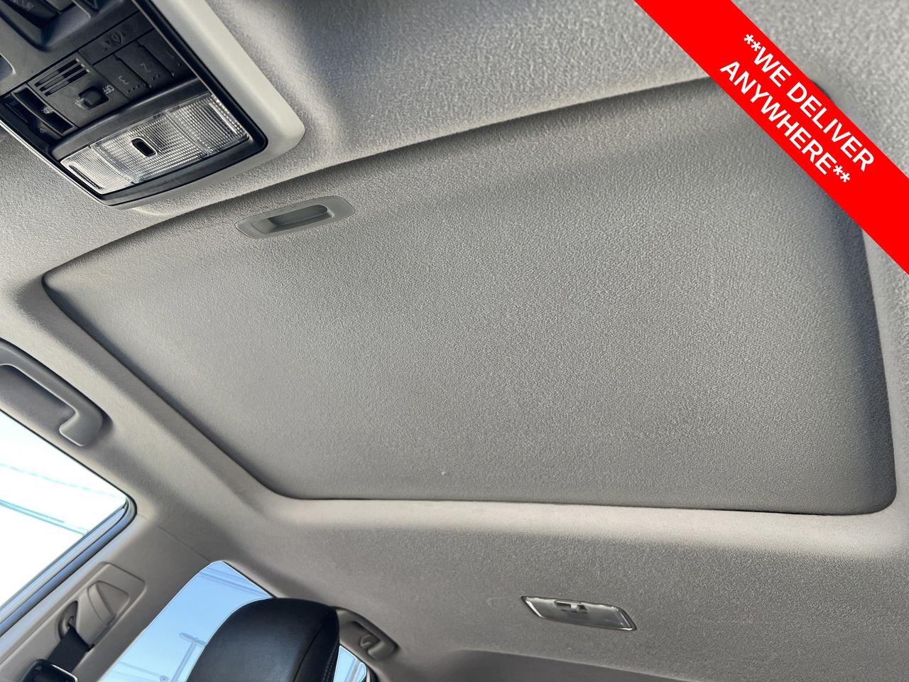 2019 Toyota 4Runner SR5 Premium photo 3