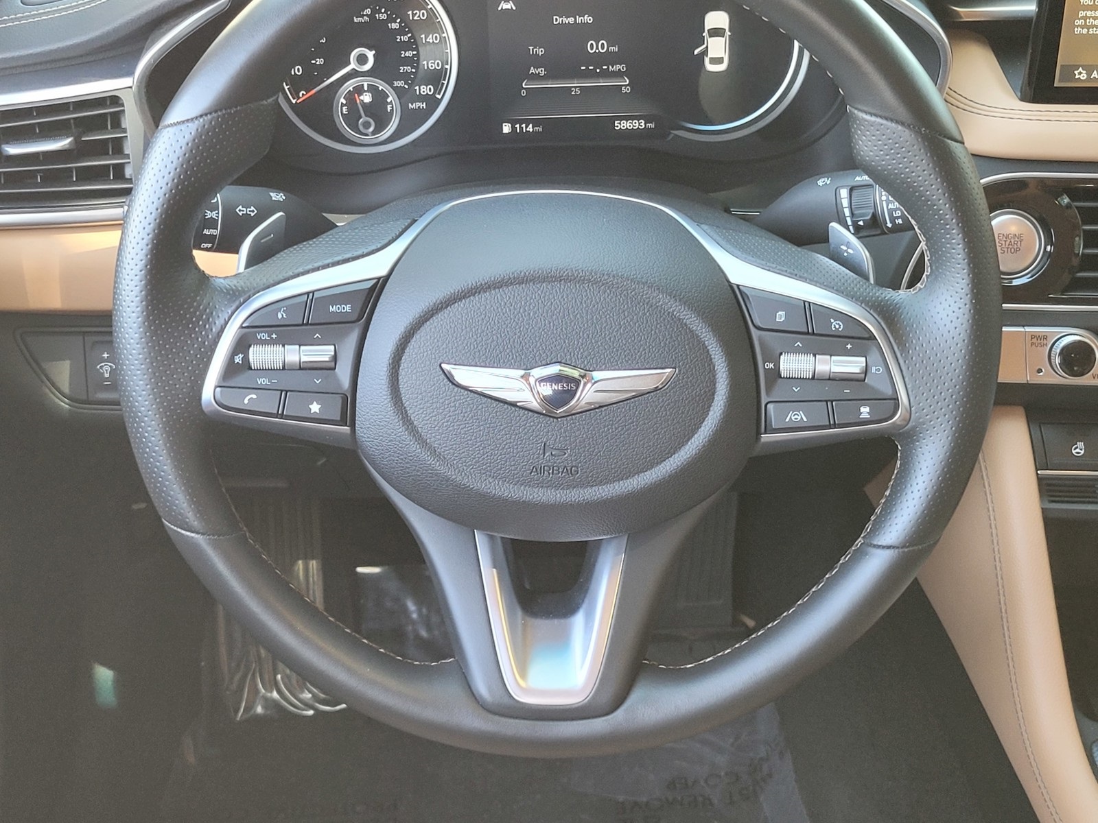 2022 Genesis G70 3.3T photo 12