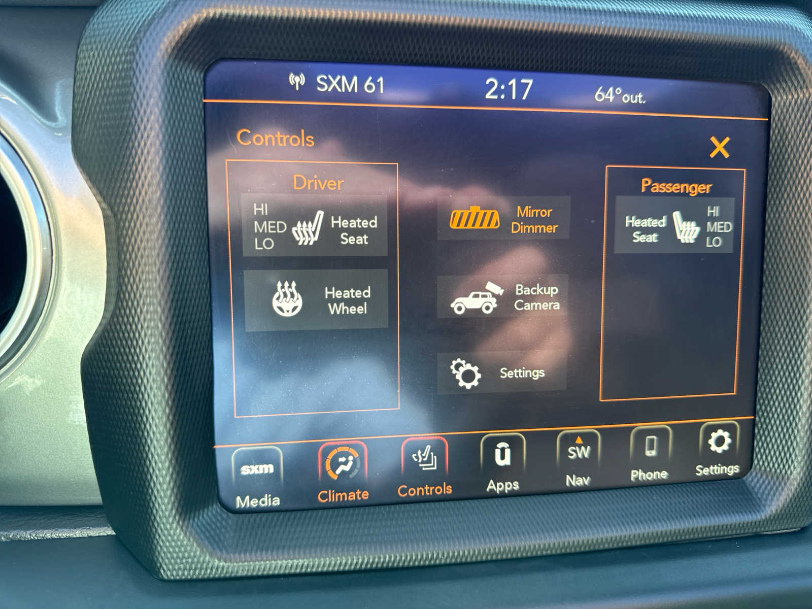 2023 Jeep Wrangler Sahara photo 34