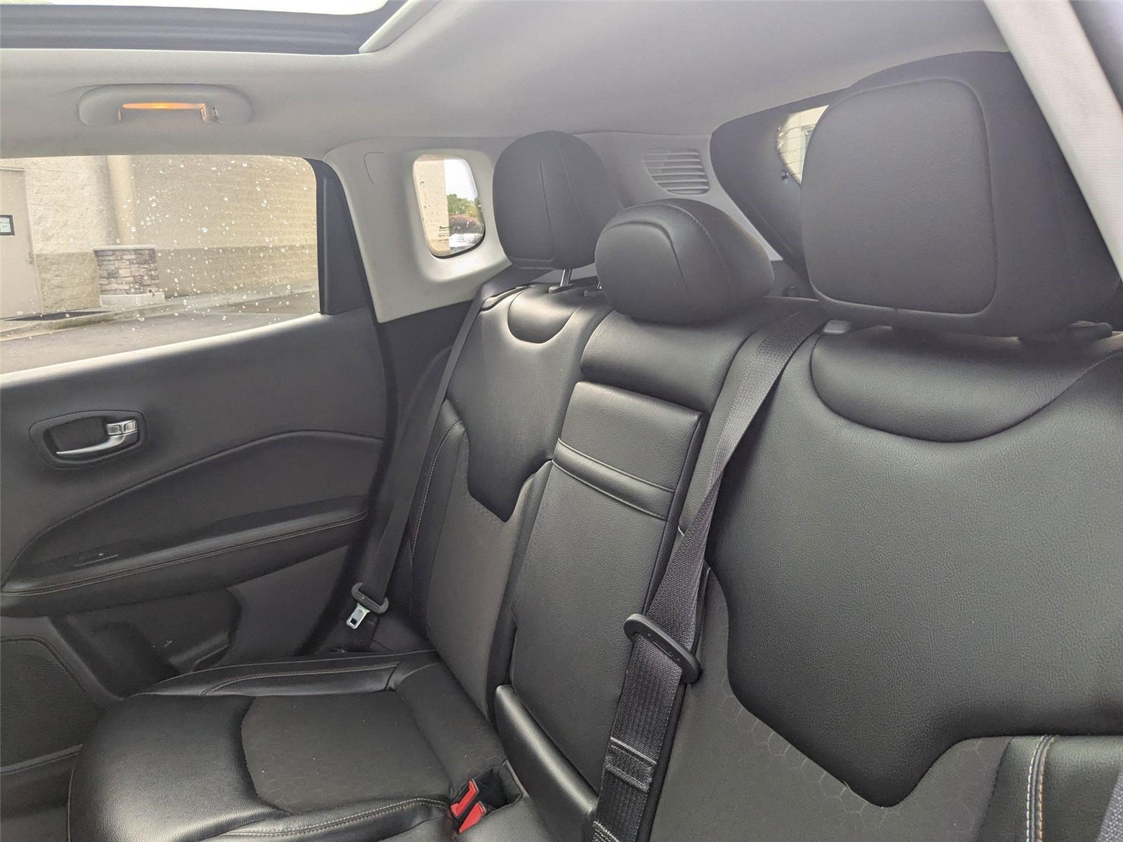 2017 Jeep Compass Latitude photo 24