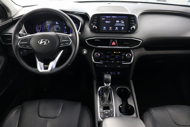 2020 Hyundai Santa Fe SEL photo 2