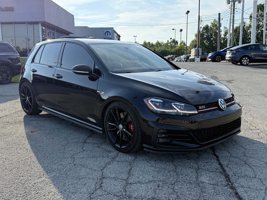 2021 Volkswagen Golf GTI SE photo 4