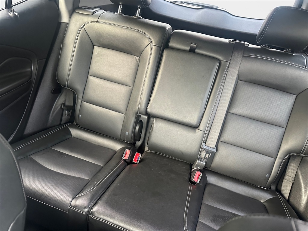 2024 Gmc Terrain SLT photo 9