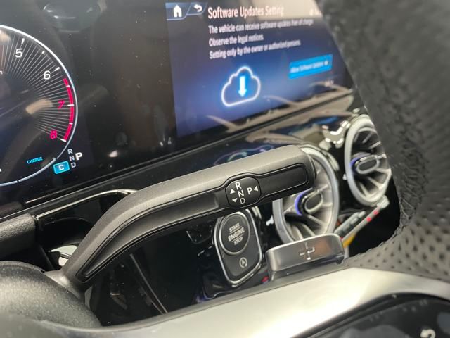 2025 Mercedes Benz GLA 250 photo 25