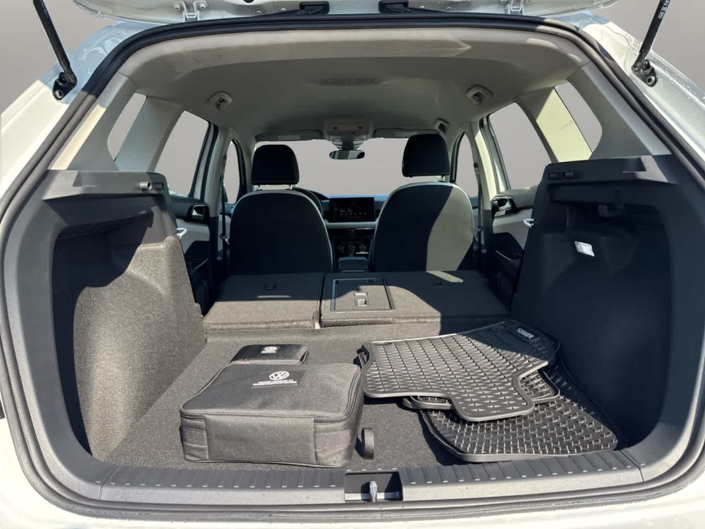 2025 Volkswagen Taos S photo 42