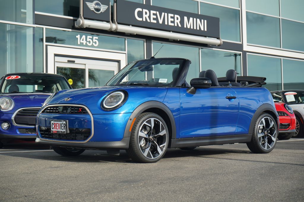 2026 MINI Convertible S's photo