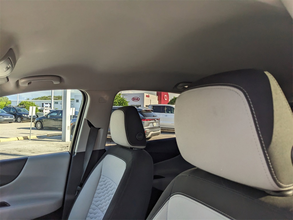 2021 Chevrolet Equinox LT photo 19
