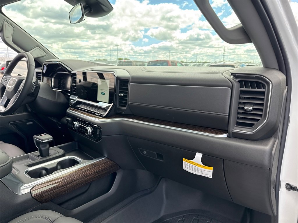 2026 GMC SIERRA - Image 38