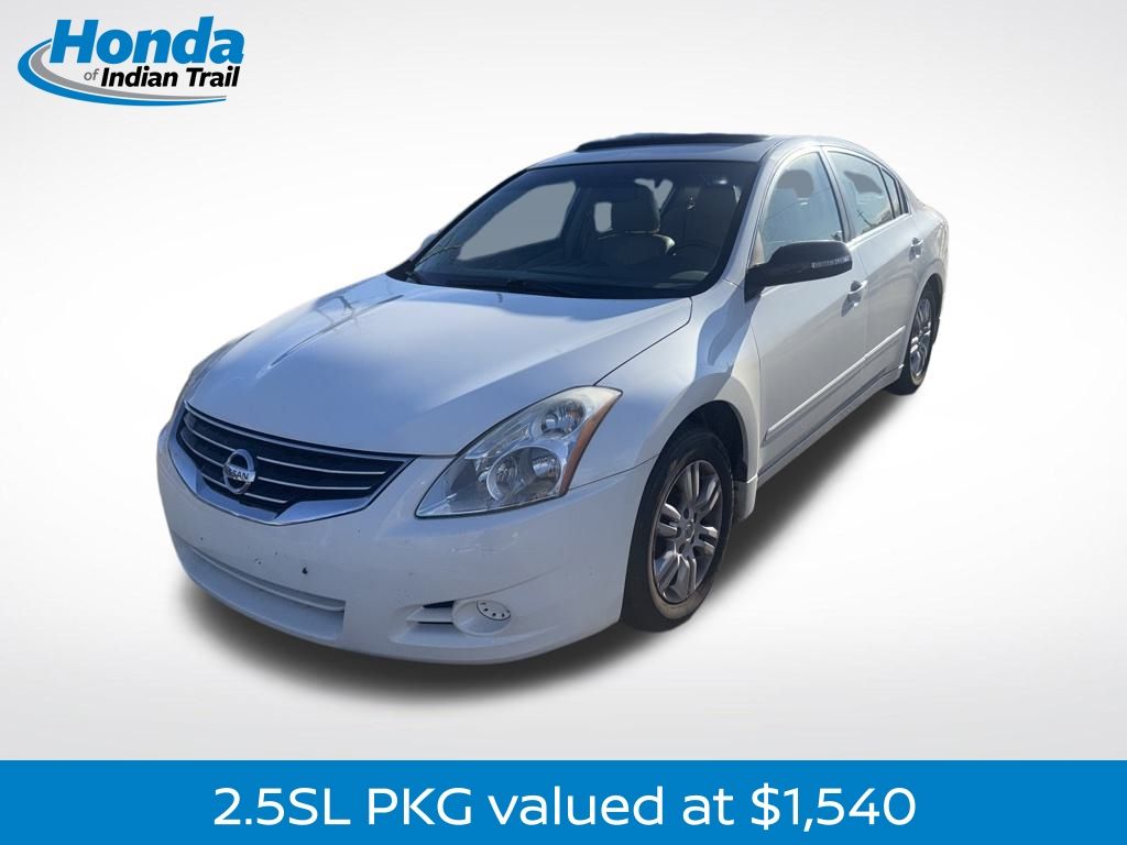 2012 Nissan Altima's photo