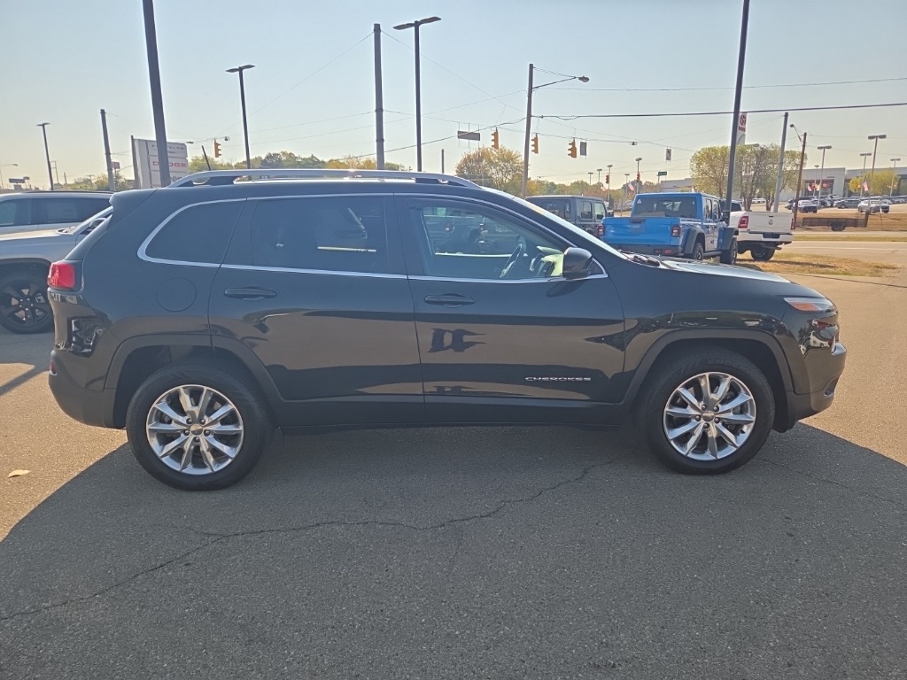 2016 Jeep Cherokee Limited photo 10