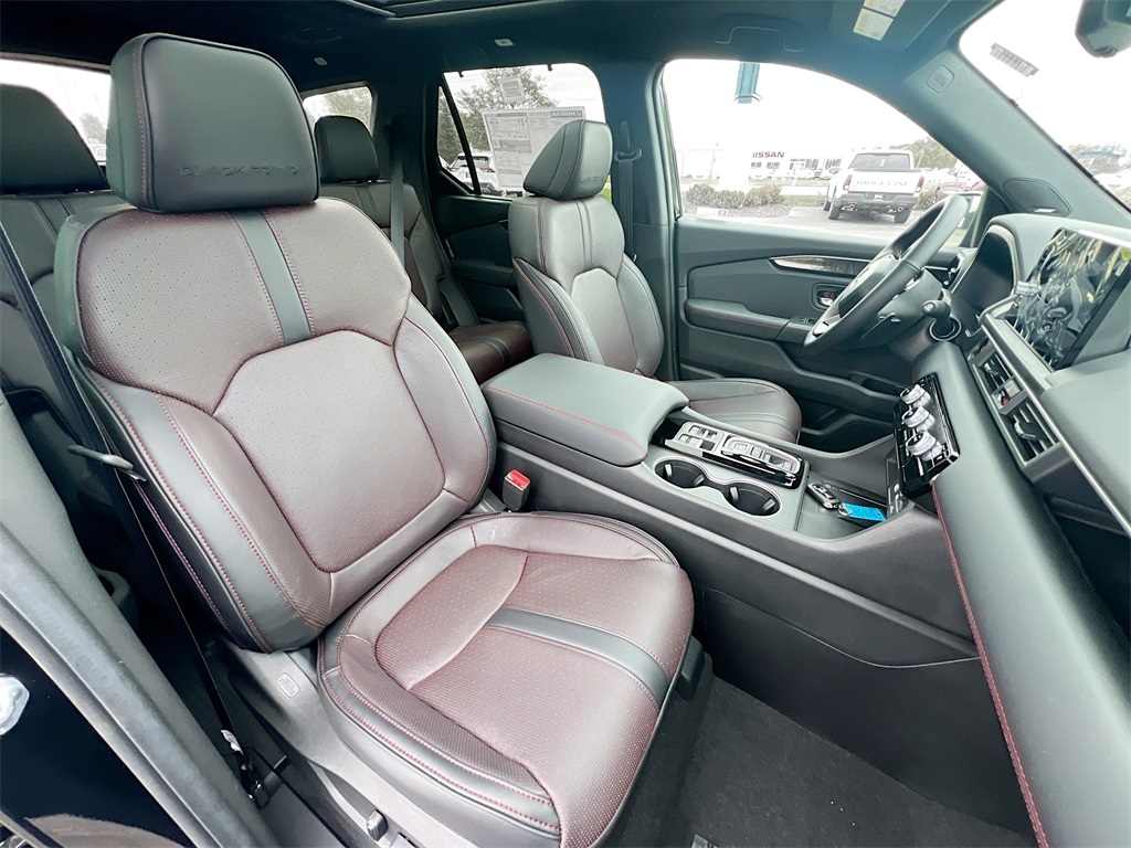 2025 Honda Pilot Black Edition photo 31
