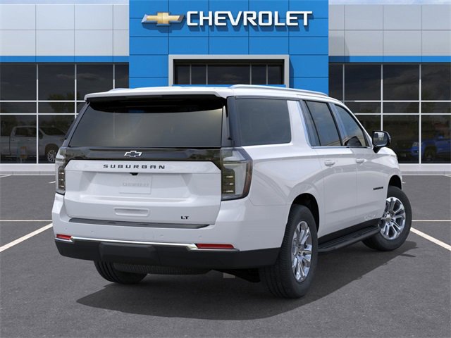 2026 Chevrolet Suburban LT photo 4